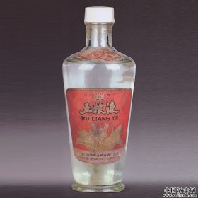 1970年中国名酒标“交杯牌”五粮液