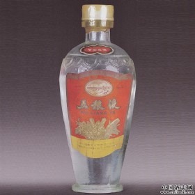 1973年中国酒标“长江大桥牌”五粮液