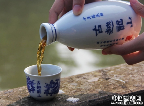 黄酒变酸怎么办？黄酒变酸后还能饮