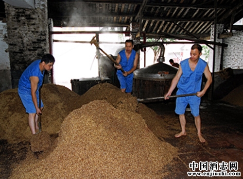 中国酒历史文化知识：蒸馏酒技术的